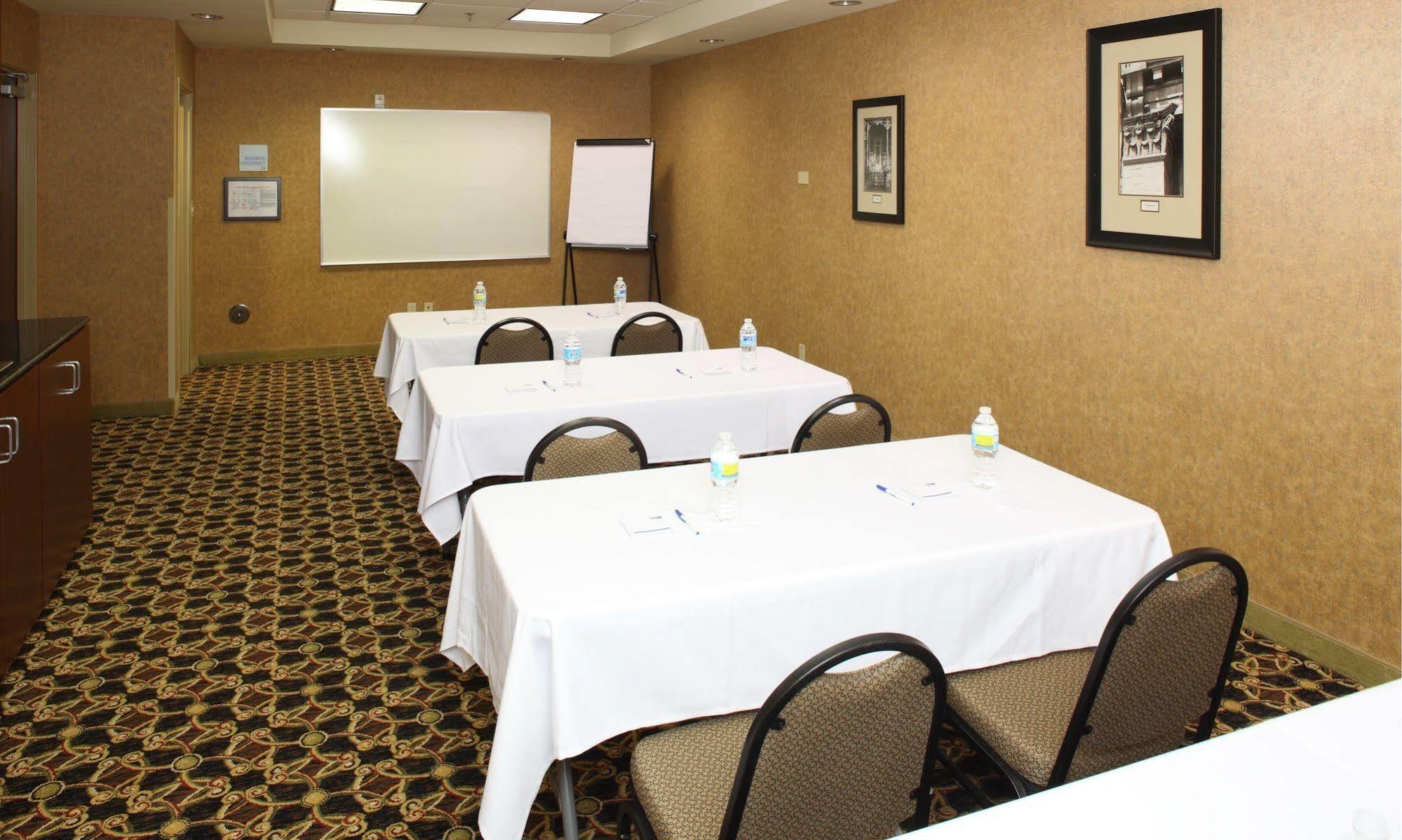 Comfort Suites Mobile-South Alabama University Area Dış mekan fotoğraf