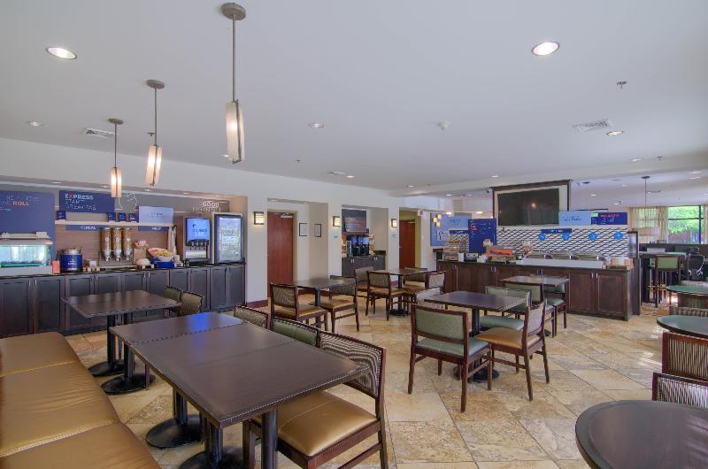 Comfort Suites Mobile-South Alabama University Area Dış mekan fotoğraf
